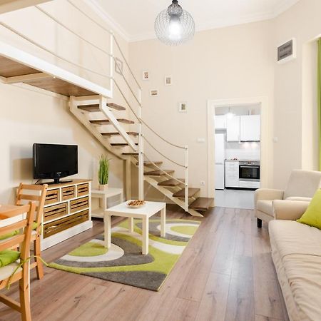 Downtown Greenie Home 부다페스트 외부 사진
